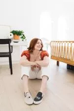 Inkkas Bee You Slip On