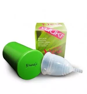Yuuki Copa menstrual - Pequeña y suave (más blanda) - incluye copa esterilizadora