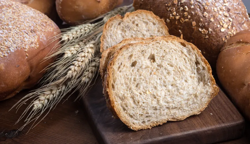 Todo sobre el pan, sus calorías y variantes saludables