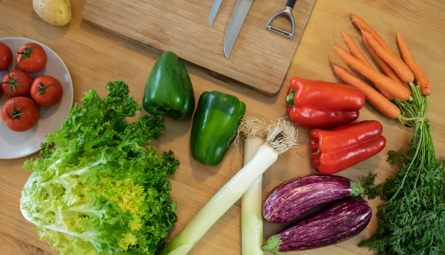 Cómo disfrutar de las verduras crudas sin dolor de estómago