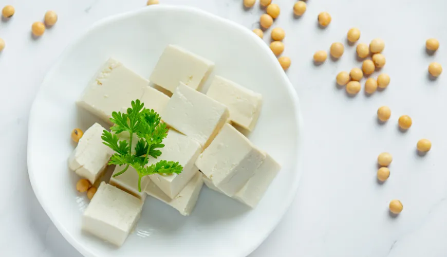 Recetas con tofu que te sorprenderán por su versatilidad